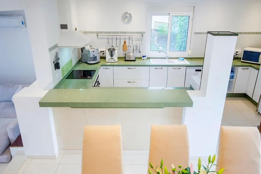 אדחה Luxe Villa With Private Pool, Jacuzzi And Spectacular Views